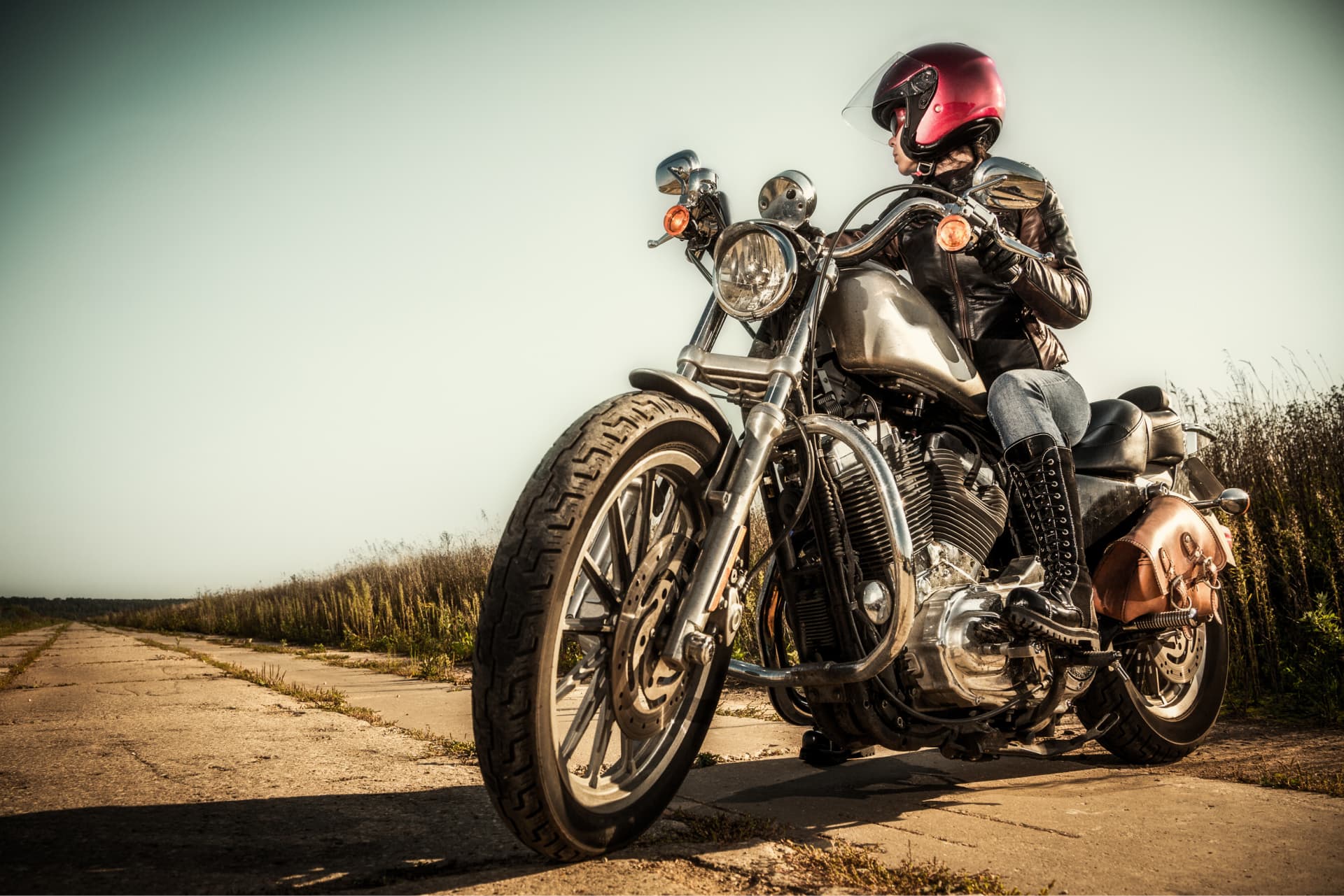Requisitos de un casco de moto: ¿Cuál elegir?
